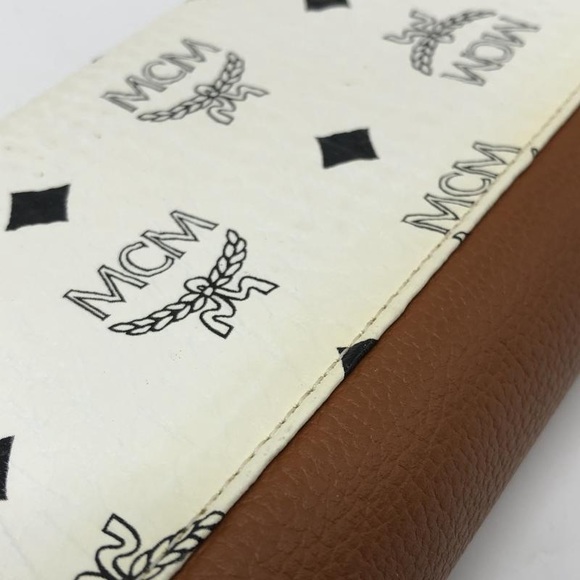 MCM WALLET ON CHAIN - Picture 6 of 7